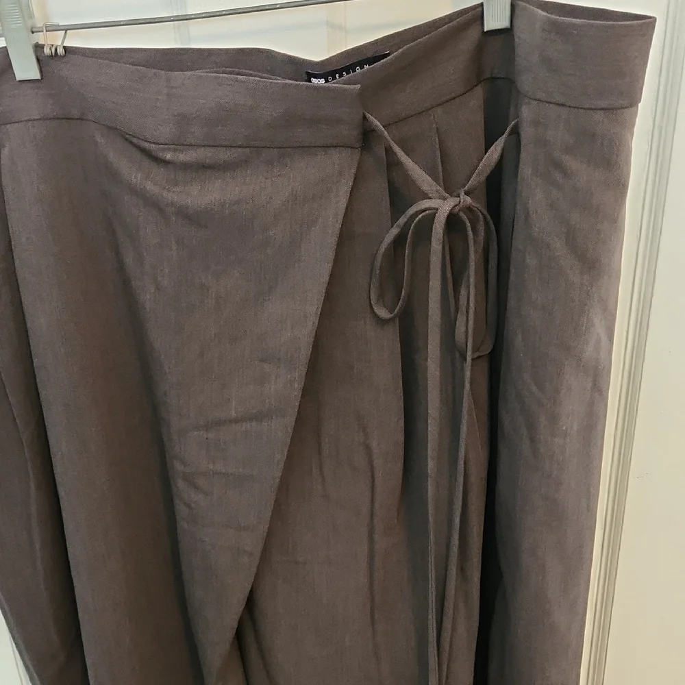 ASOS Black Wrap Trousers - Picture 2 of 8